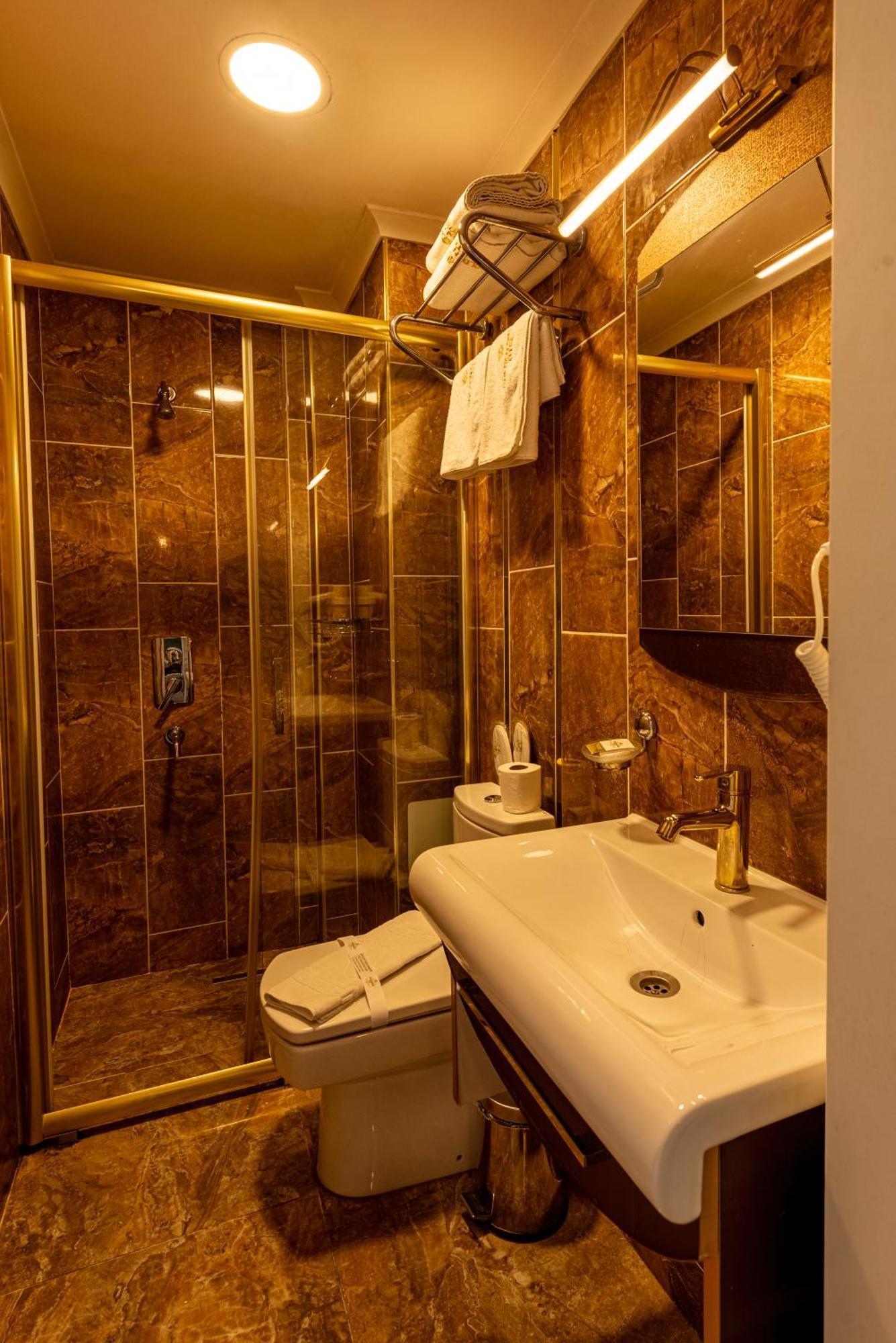 Golden Dream Otel Istanbul Ngoại thất bức ảnh